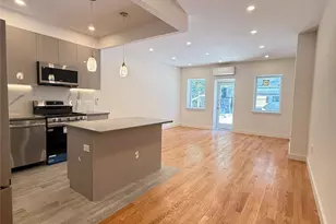 34-09 29th St, Astoria, NY 11106 - Photo 16