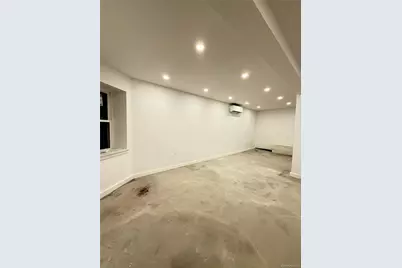 3409 29th Street, Astoria, NY 11106 - Photo 32