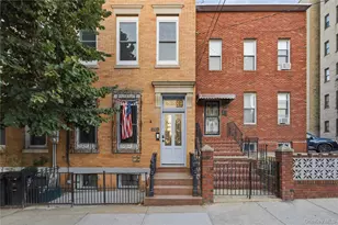 34-09 29th St, Astoria, NY 11106 - Photo 2