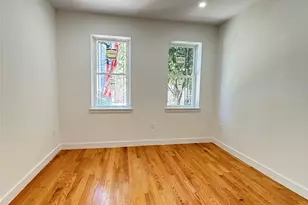 34-09 29th St, Astoria, NY 11106 - Photo 22