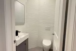 34-09 29th St, Astoria, NY 11106 - Photo 26