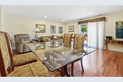 100 Daly Boulevard #1306, Oceanside, NY 11572 - Photo 6