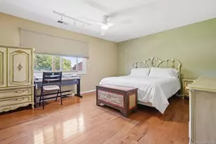 100 Daly Blvd, Oceanside, NY 11572 - Photo 16