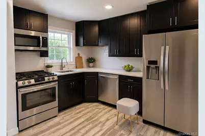 1723 Broadway, Hewlett, NY 11557 - Photo 2