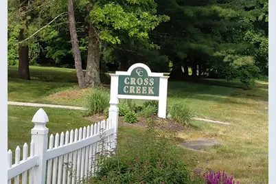 6 Clara Court, Cortlandt Manor, NY 10567 - Photo 2