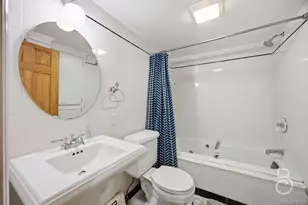 21-41 24th St, Astoria, NY 11105 - Photo 20