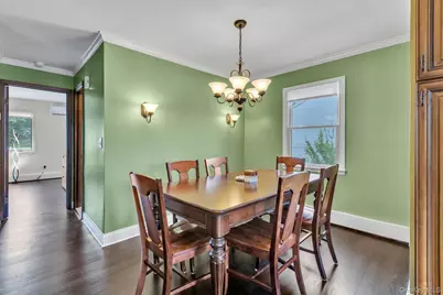 19 Laurelton Avenue, Lake Grove, NY 11755 - Photo 8