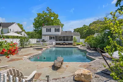19 Laurelton Avenue, Lake Grove, NY 11755 - Photo 26