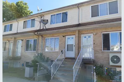 363 Union Avenue #53, New York, NY 10303 - Photo 4