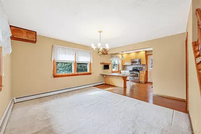 572 Benito Street, East Meadow, NY 11554 - Photo 22