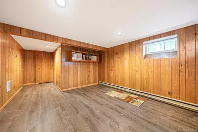 572 Benito Street, East Meadow, NY 11554 - Photo 32