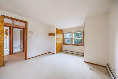572 Benito Street, East Meadow, NY 11554 - Photo 30