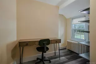 147 N Country Rd, Mount Sinai, NY 11766 - Photo 8