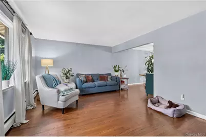 159 Nassau Avenue, West Babylon, NY 11704 - Photo 4