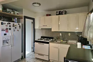 131-21 223rd St, Springfield Gardens, NY 11413 - Photo 16