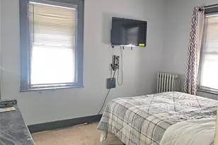 131-21 223rd St, Springfield Gardens, NY 11413 - Photo 8