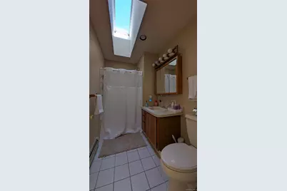 8 Maria Court, Huntington Station, NY 11746 - Photo 18