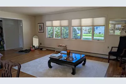 8 Maria Court, Huntington Station, NY 11746 - Photo 22