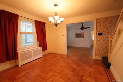 3232 Country Club Road, Bronx, NY 10465 - Photo 10