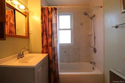 3232 Country Club Road, Bronx, NY 10465 - Photo 12