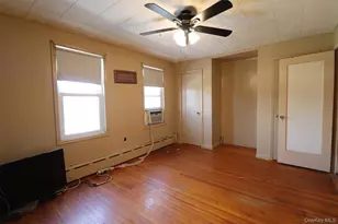 3232 Country Club Rd, Bronx, NY 10465 - Photo 14
