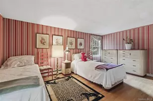 586 New Hempstead Rd, Spring Valley, NY 10977 - Photo 22