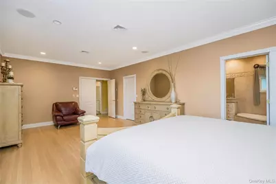 16 Diana Trail, New York, NY 10304 - Photo 20