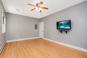 16 Diana Trail, New York, NY 10304 - Photo 24