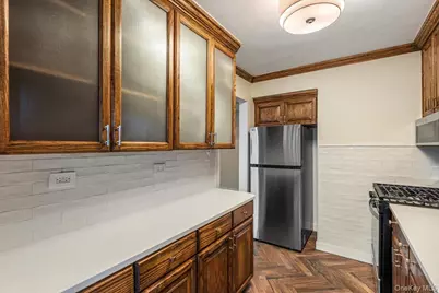 84-29 155 Avenue #5J, Howard Beach, NY 11414 - Photo 4