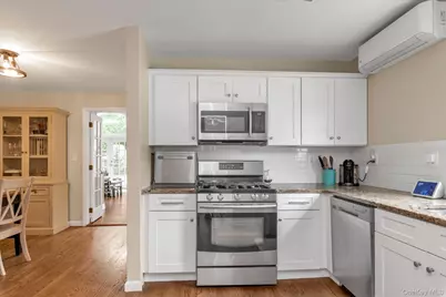 47 Lebkamp Avenue, Huntington, NY 11743 - Photo 6