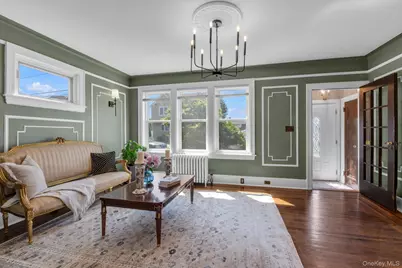 108 Memphis Avenue, Floral Park, NY 11001 - Photo 4