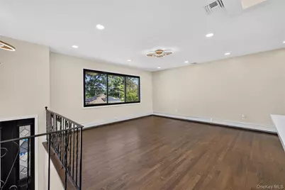 115 Arthur Avenue, Floral Park, NY 11001 - Photo 6