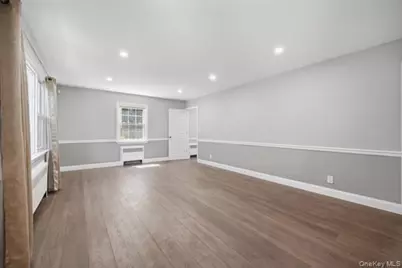 458 N Magee Street, Southampton, NY 11968 - Photo 12