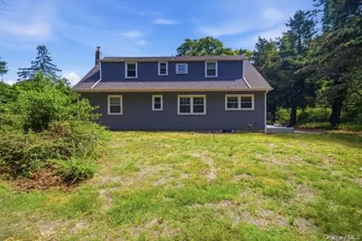 458 N Magee Street, Southampton, NY 11968 - Photo 6