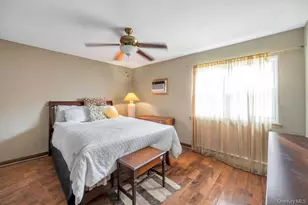3 Megan Ct, Bellport, NY 11713 - Photo 12