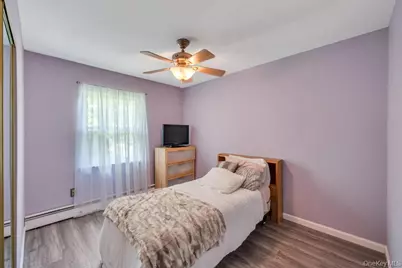 3 Megan Court, Bellport, NY 11713 - Photo 10
