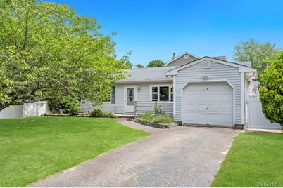 3 Megan Court, Bellport, NY 11713 - Photo 1