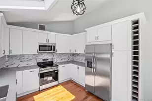 34 John Street N, Shoreham, NY 11786 - Photo 16
