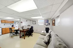 195 Graff Ave, Bronx, NY 10465 - Photo 18