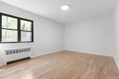 220-74 75th Avenue #1st Flr, Bayside, NY 11364 - Photo 8