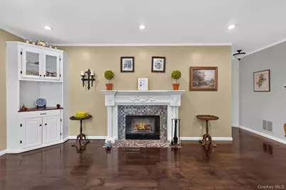 708 Kossuth Place, Peekskill, NY 10566 - Photo 6