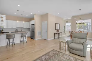 35 Winter Pl, East Northport, NY 11731 - Photo 6