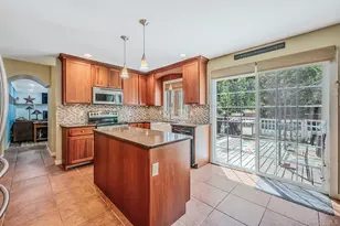28 Artist Lake Blvd, Middle Island, NY 11953 - Photo 10