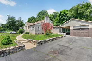 221 1st St, Buchanan, NY 10511 - Photo 6