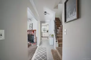 9 Heritage Dr, Harriman, NY 10926 - Photo 2
