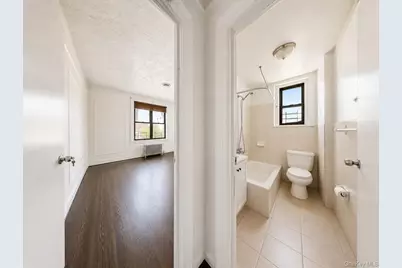700 Oakland Place #3A, Bronx, NY 10457 - Photo 18