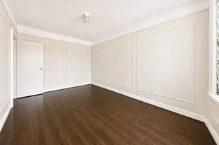700 Oakland Pl, Bronx, NY 10457 - Photo 6
