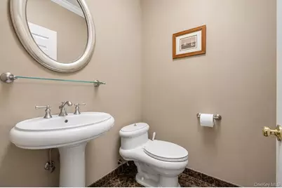 283 Altessa Boulevard, Melville, NY 11747 - Photo 12