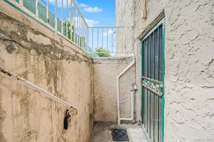 490 Clove Rd, New York, NY 10310 - Photo 16