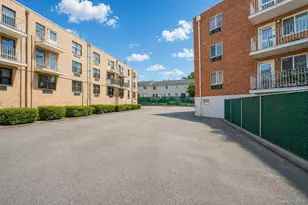 490 Clove Rd, New York, NY 10310 - Photo 18